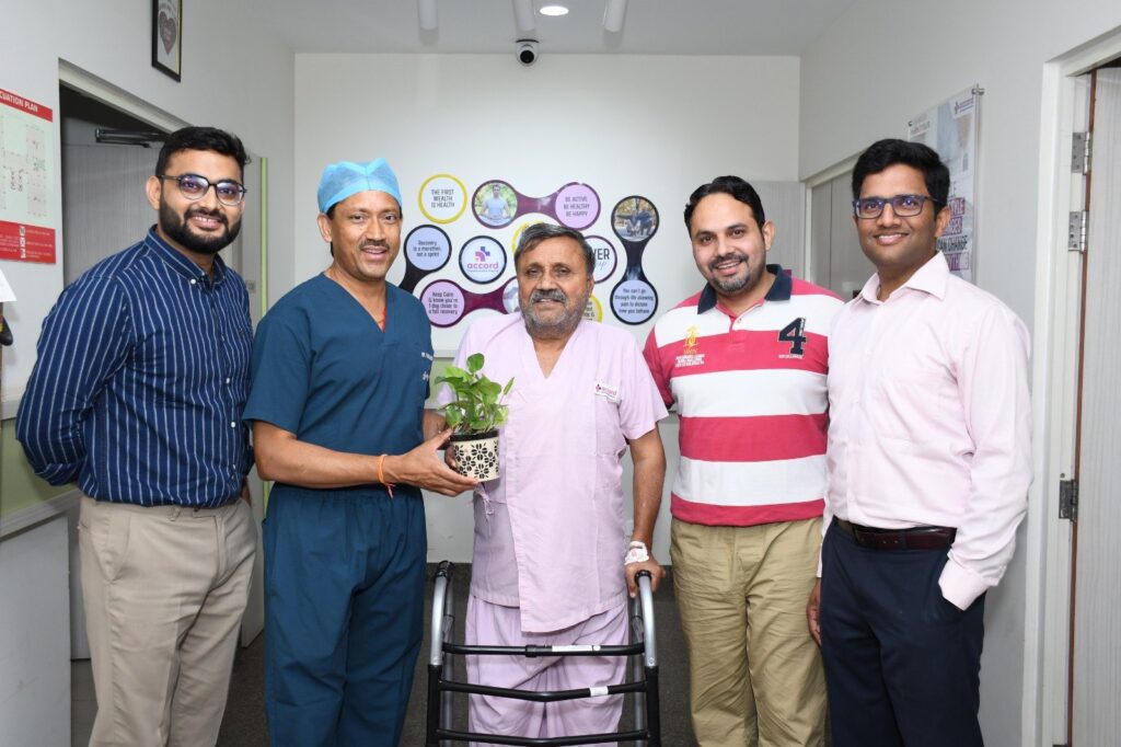 1 orthopedic doctor in faridabad